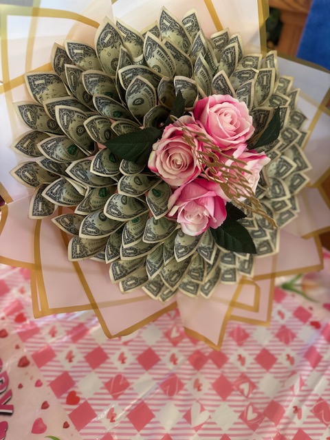 mom day dollar bills
